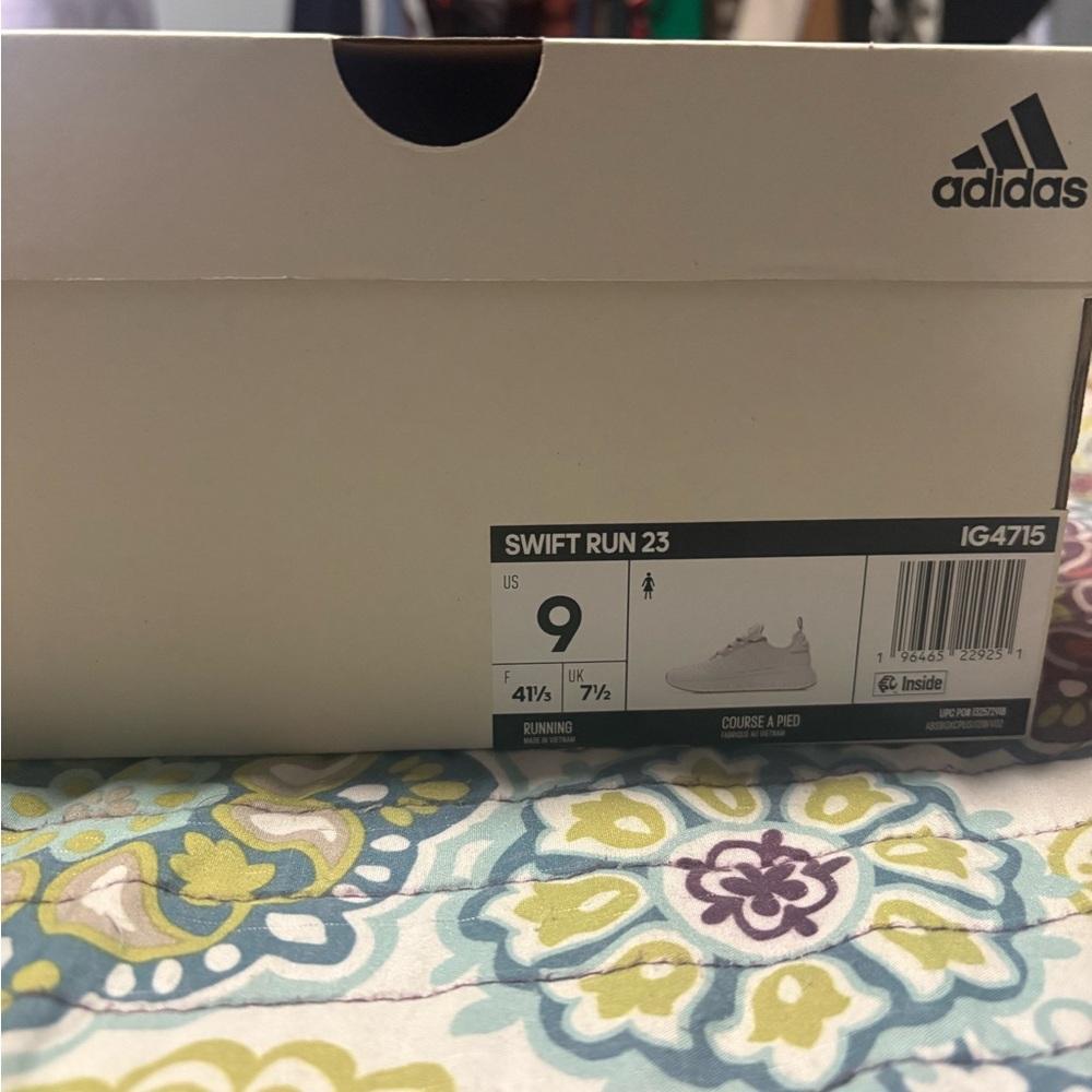 Adidas Swift Run 23 - Picture 4 of 4